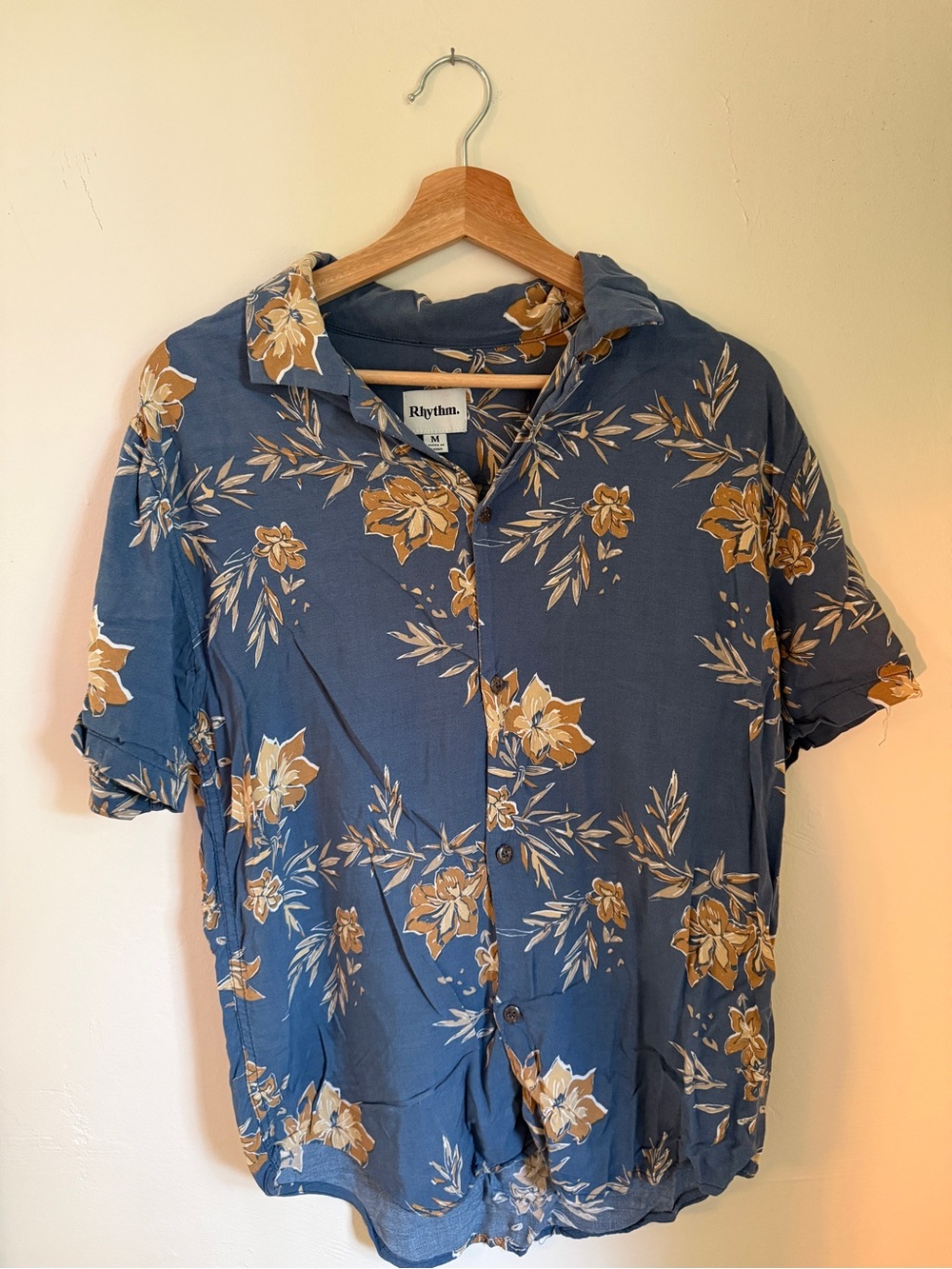 Rhythm. Blue Short-Sleeve Floral Button-Down Shirt